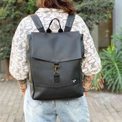 סטודנטס בינוני דמוי עור שחור מט