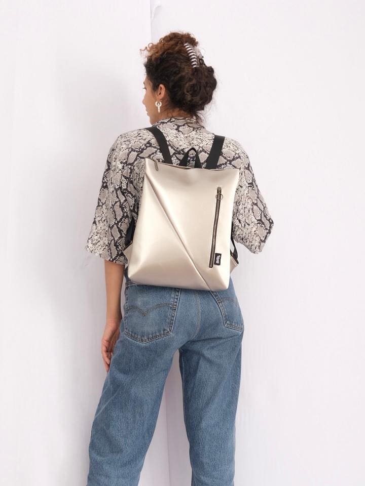 תיק רעות שמפניה מבריקה