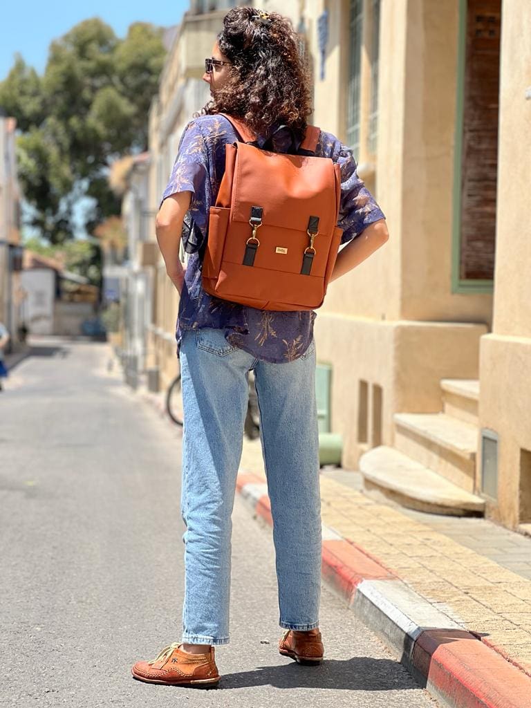 תיק גב Unicorn כתום חמרה זה השחור החדש