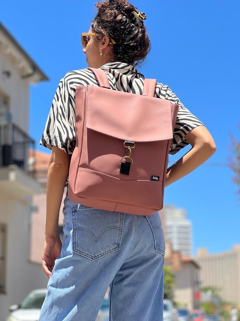 סטודנטס בינוני ורוד עתיק דמוי עור