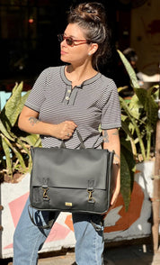 תיק גב/צד Jaffa גדול שחור דמוי עור מט