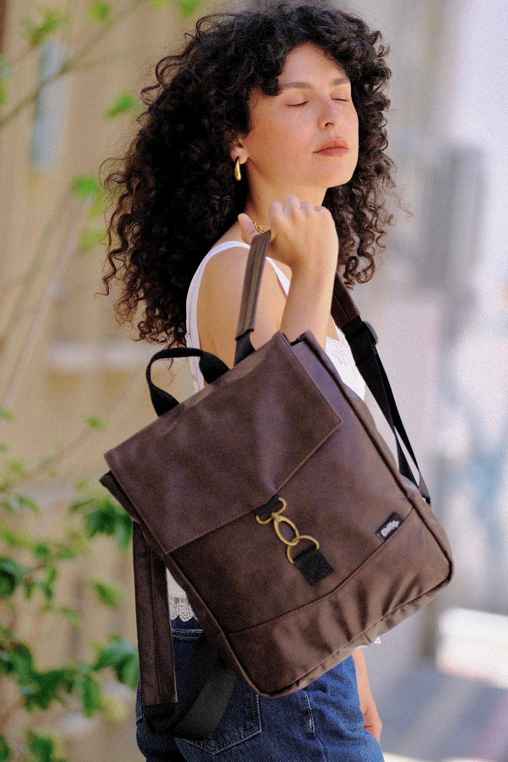 תיק גב מיני סטודנטס חום דמוי עור