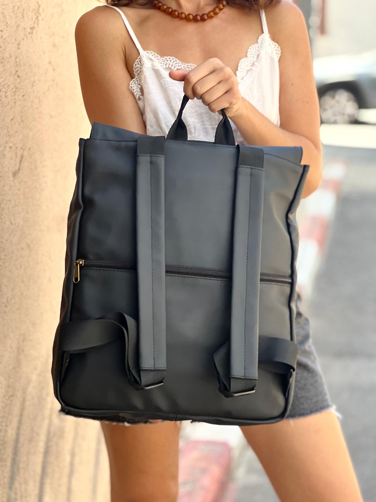 תיק גב סטודנטס גדול שחור עם מנומר חדש