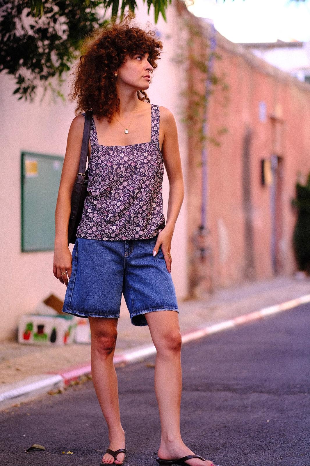 גופיית ‘Mila’ פרחונית