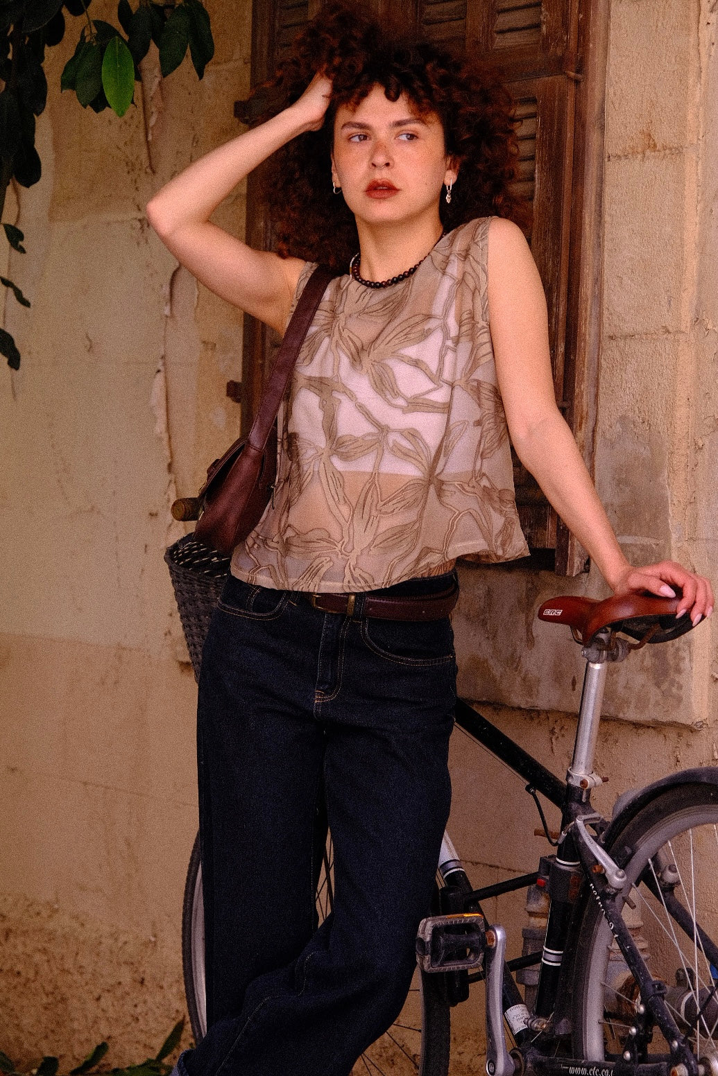 חולצה מכופתרת 'Chloé' שיפון עיטורים בז׳
