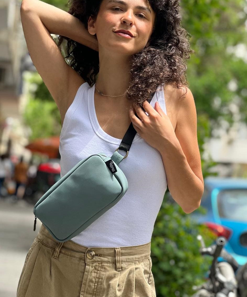 פאוץ' 'לורנס' פסטל טורקיז נובוק
