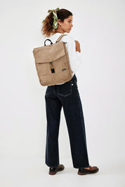 תיק גב סטודנטס חום בהיר קורדרוי