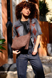 תיק צד / פאוץ' גדול Luna חום דמוי זמש