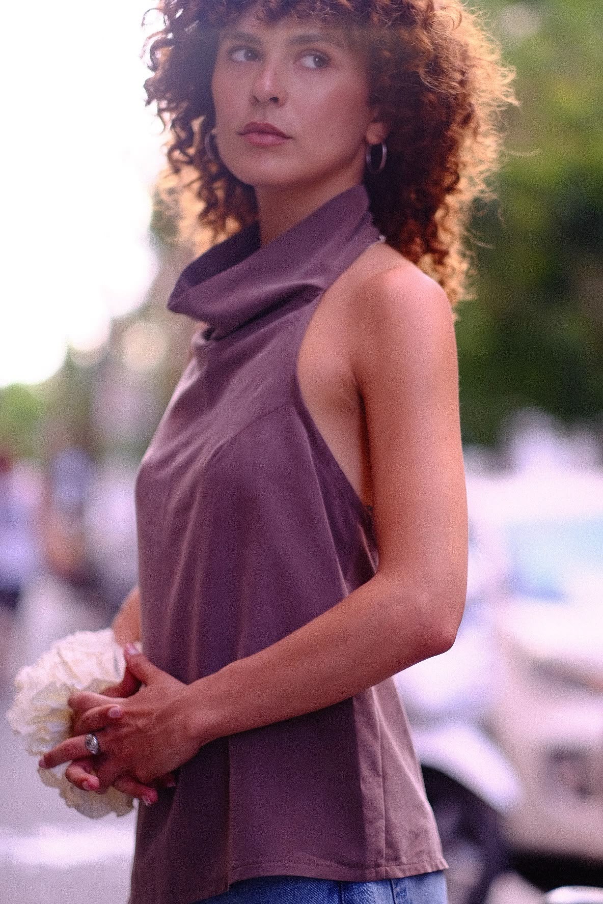 גופיית קולר ‘Marin’ חומה