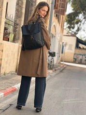 תיק גב סטודנטס בינוני שחור מבריק