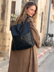 תיק גב סטודנטס בינוני שחור מבריק